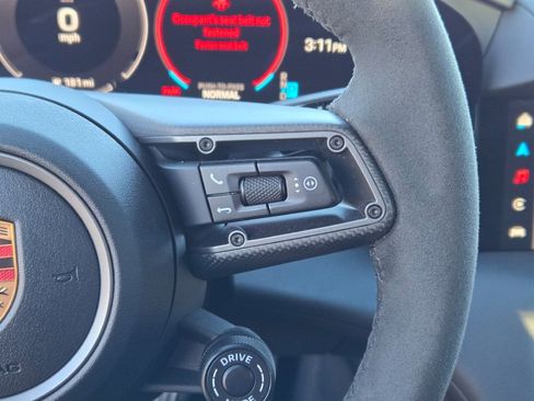 Used 2025 Porsche Taycan 4S image 27