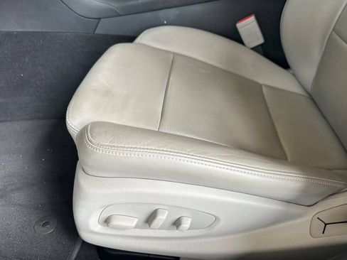 Used 2017 Cadillac ATS Luxury w/ Safety and Security Package RWD image 13