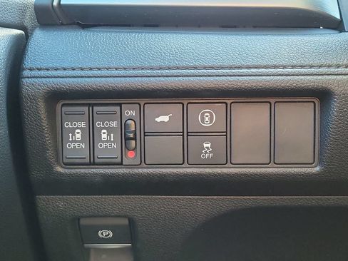 Used 2024 Honda Odyssey EX-L image 26