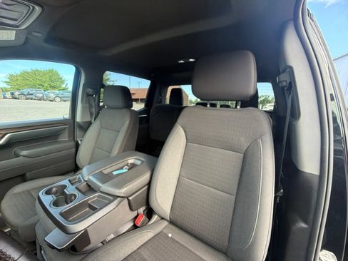Used 2026 Chevrolet Silverado 1500 RST AWD/4WD image 30