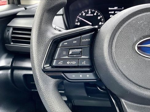 Used 2024 Subaru Crosstrek 2.0i image 19