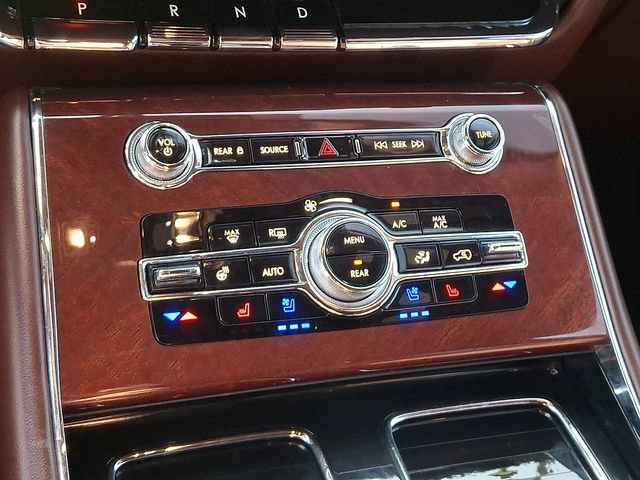 Used 2023 Lincoln Aviator Black Label w/ Jet Package AWD/4WD image 15