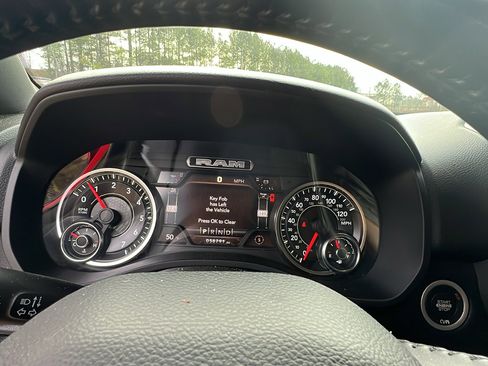 Used 2022 RAM 1500 Big Horn image 29