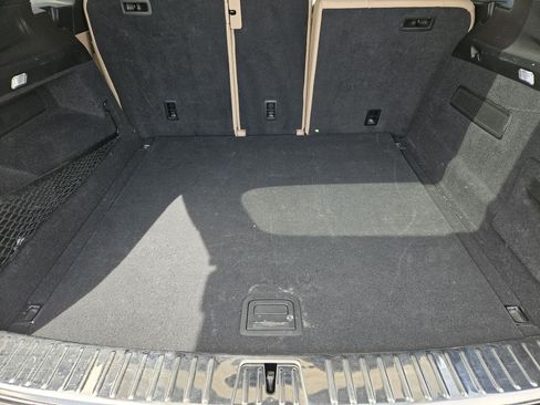 Certified 2022 Porsche Cayenne AWD/4WD image 31