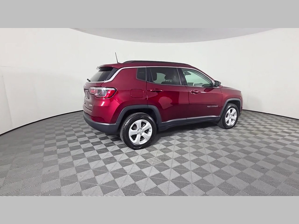 Used 2022 Jeep Compass Latitude AWD/4WD image 39