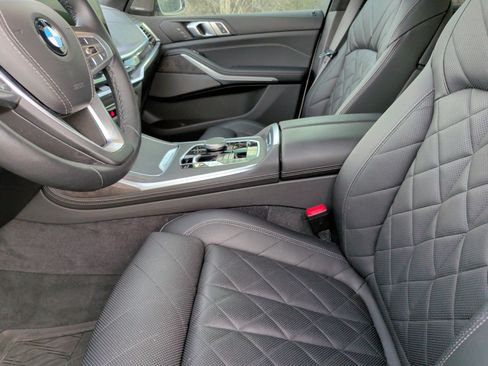 Certified 2024 BMW X7 xDrive40i image 26