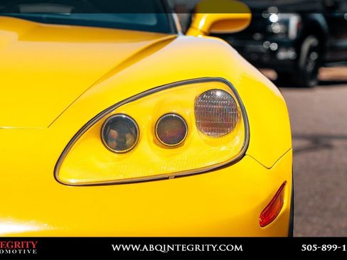 Used 2009 Chevrolet Corvette Z06 w/ Preferred Equipment Group RWD image 11