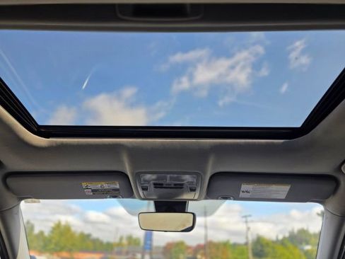 Used 2018 Toyota Highlander Limited image 24