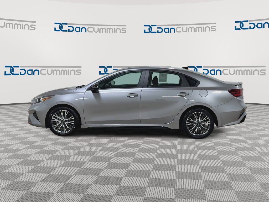Used 2024 Kia Forte GT-Line w/ GT-Line Premium Package FWD image 5