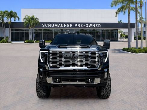Certified 2024 GMC Sierra 2500 Denali w/ Technology Package AWD/4WD image 2
