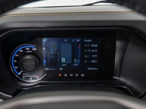 Used 2024 Ford Bronco Badlands image 23