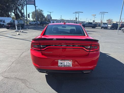 Used 2023 Dodge Charger SXT image 6