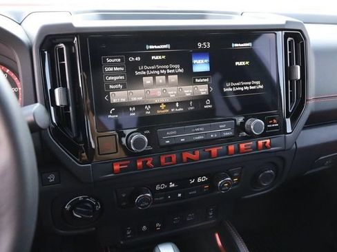 Certified 2025 Nissan Frontier PRO-4X w/ Pro Premium Package AWD/4WD image 17