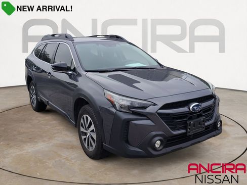 Used 2025 Subaru Outback Premium w/ Popular Package #1A AWD/4WD image 1