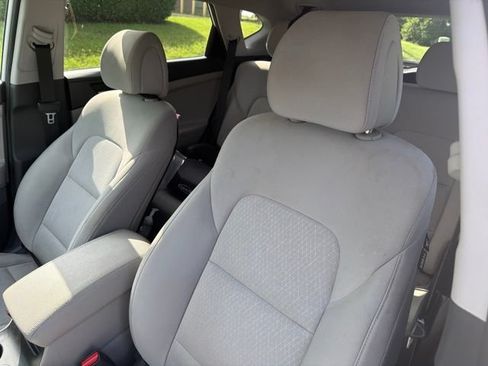 Used 2018 Hyundai Tucson SEL FWD image 10