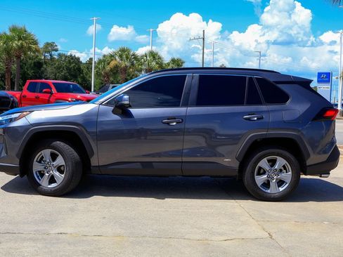 Used 2025 Toyota RAV4 XLE AWD/4WD image 26