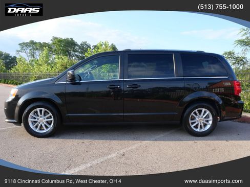 Used 2019 Dodge Grand Caravan SXT FWD image 4