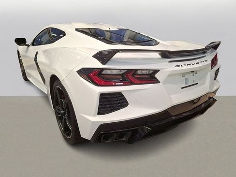 Used 2024 Chevrolet Corvette Stingray Preferred Cpe w/ Z51 Performance Package image 3