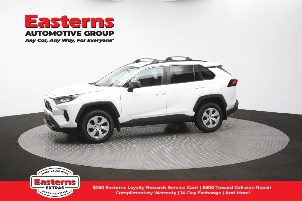 Used 2021 Toyota RAV4 LE AWD/4WD image 58
