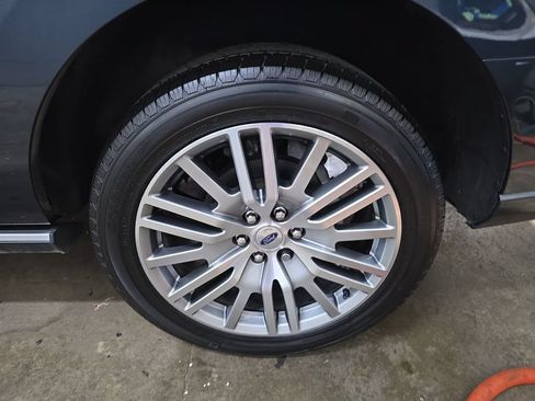 Used 2022 Ford Expedition Platinum AWD/4WD image 37