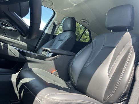 Used 2024 Buick Envision Preferred AWD/4WD image 4