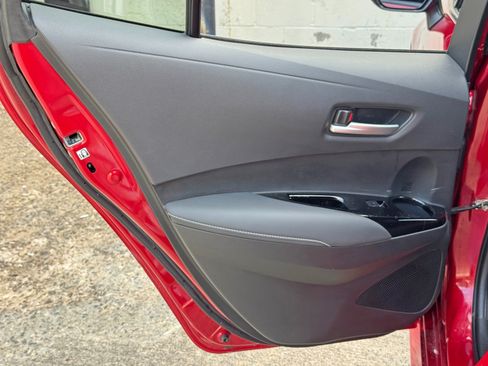 Used 2022 Toyota Corolla SE FWD image 38
