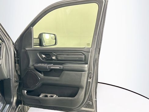Used 2022 RAM 1500 Limited w/ Body Color Bumper Group image 32