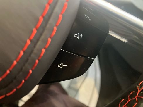 New 2026 Chevrolet Corvette Stingray Premium Conv w/ Z51 Performance Package image 19