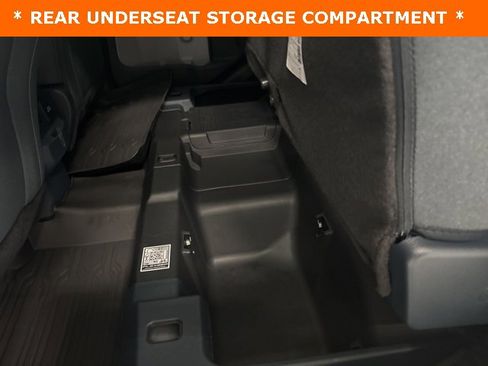 New 2025 Ford Maverick XLT w/ Equipment Group 301A image 31