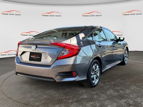 Used 2018 Honda Civic LX image 10