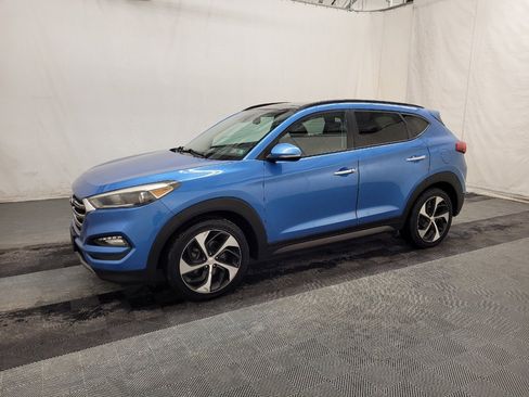 Used 2016 Hyundai Tucson Limited w/ Option Group 03 image 2