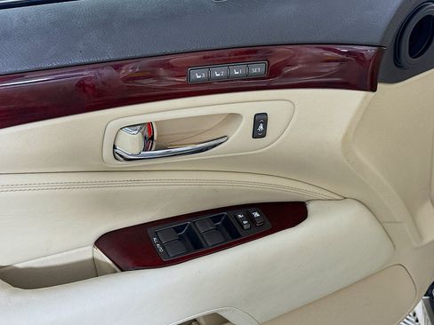 Used 2010 Lexus LS 460 RWD image 15