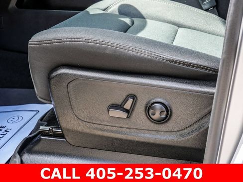 Used 2022 RAM 1500 Big Horn AWD/4WD image 32