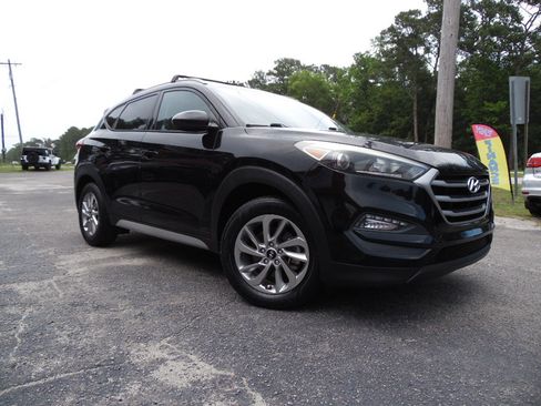 Used 2018 Hyundai Tucson SEL FWD image 2