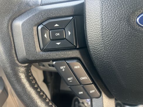 Used 2018 Ford F150 XLT w/ Equipment Group 301A Mid AWD/4WD image 23