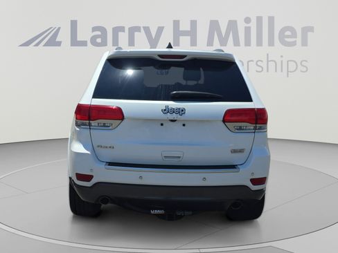 Used 2018 Jeep Grand Cherokee Limited AWD/4WD image 4