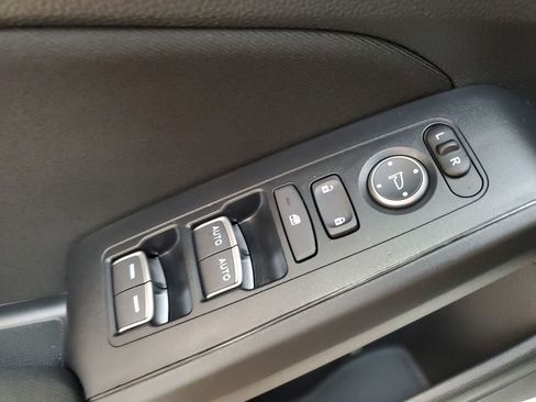 Certified 2025 Honda Civic Sport image 15