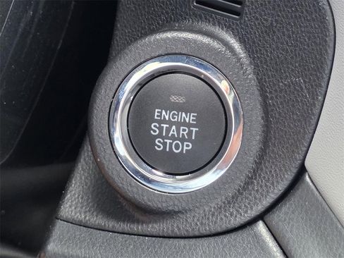 Certified 2025 Subaru Outback Premium image 23