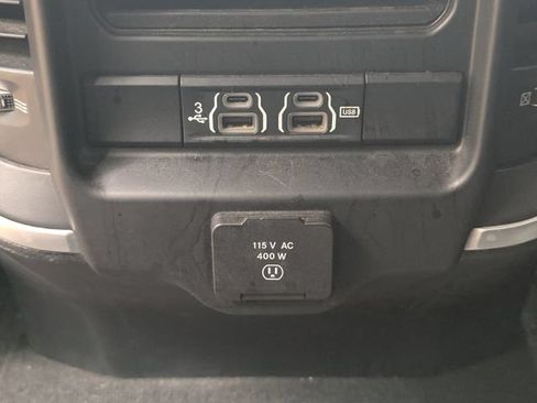 Used 2020 RAM 1500 Big Horn AWD/4WD image 19