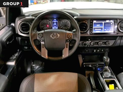 Certified 2020 Toyota Tacoma TRD Off-Road image 6