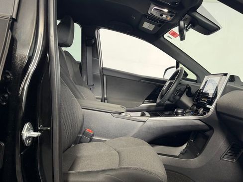 Used 2023 Subaru Solterra Premium image 27