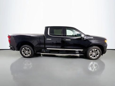Used 2023 Chevrolet Silverado 1500 High Country w/ Technology Package image 8