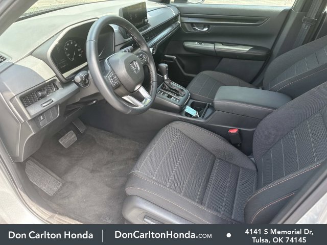Used 2025 Honda CR-V Sport image 11