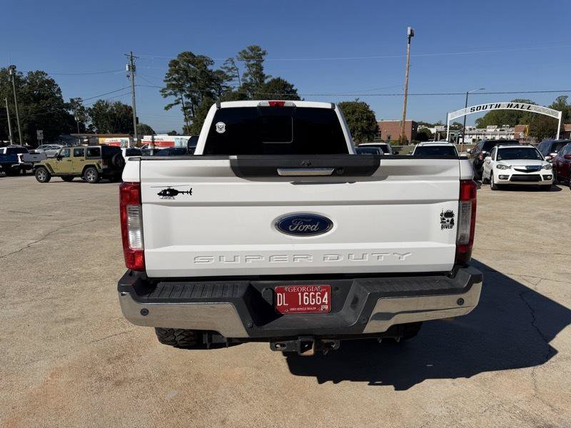 Used 2019 Ford F250 Lariat w/ Lariat Value Package AWD/4WD image 4