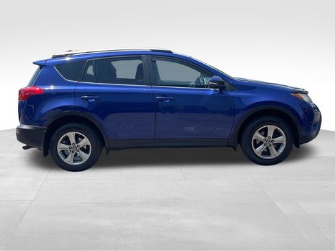 Used 2015 Toyota RAV4 XLE AWD/4WD image 9