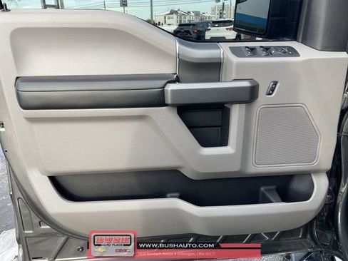 Used 2017 Ford F150 XLT w/ Equipment Group 302A Luxury image 21