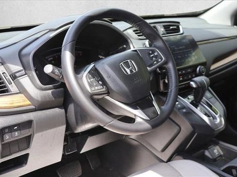 Used 2018 Honda CR-V Touring image 10