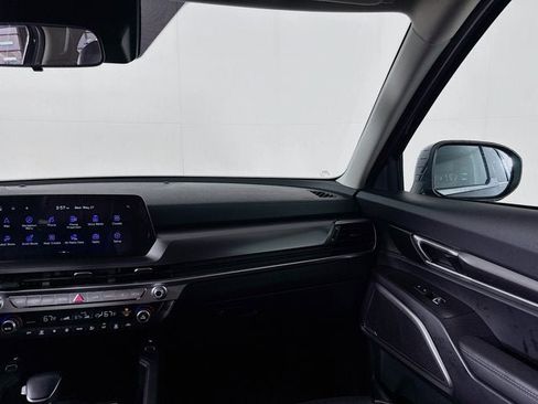 Certified 2024 Kia Telluride S AWD/4WD image 24