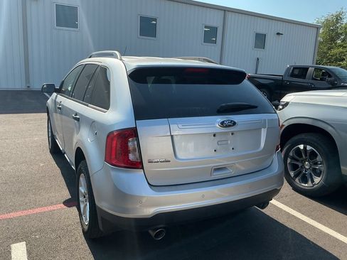 Used 2013 Ford Edge SE FWD image 4
