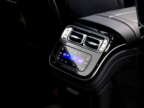 Used 2024 Mercedes-Benz Maybach S 680 4MATIC image 81